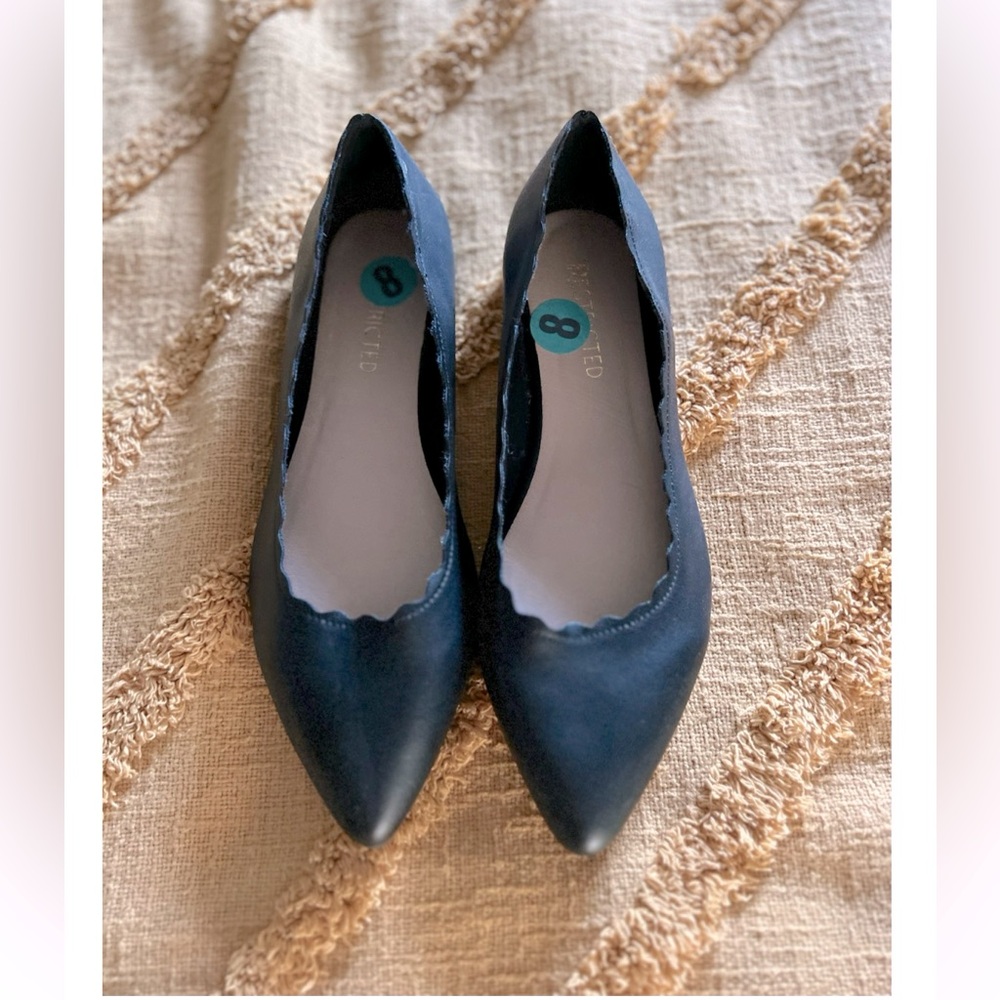 Black flats